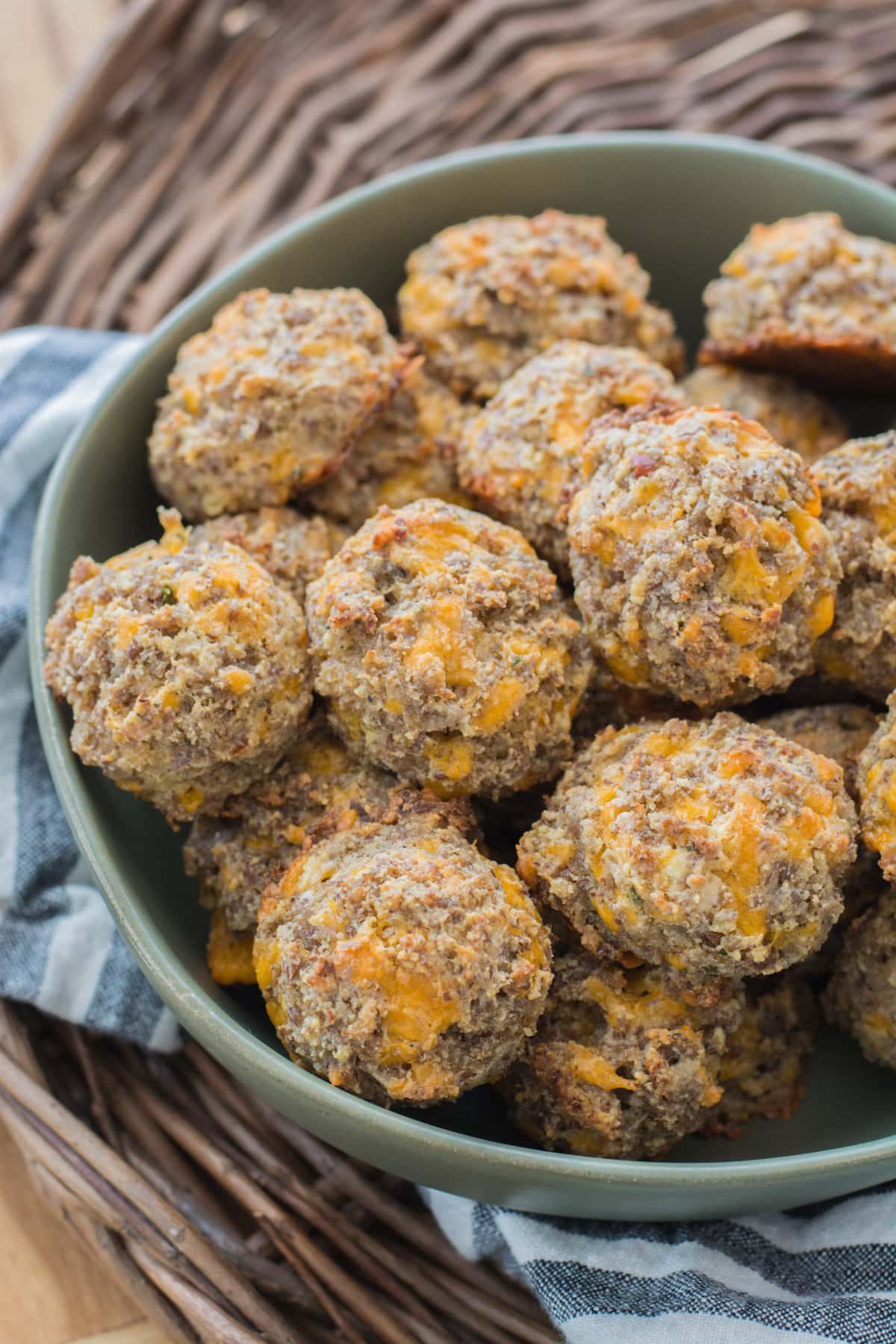 These easy Almond Flour Keto Sausage Balls are the perfect Keto appetizer, or great for keto meal prep! Less than one net carb per ball!