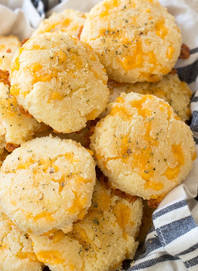 These Red Lobster copycat biscuits are actually keto friendly and PERFECT with a low carb lobster bisque!