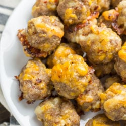These easy 5 Ingredient Keto Sausage Balls are perfect for keto meal prep, an easy grab and go breakfast or even an appetizer! These sausage balls are just 0.8 net carbs per ball and couldn't be easier to make!