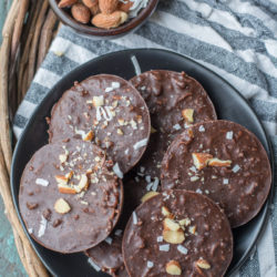 Keto No Bake Almond Butter Cookies are the perfect low carb snack at just 1.5 net carbs per cookie! These no bake treats are perfect for keto meal prep!