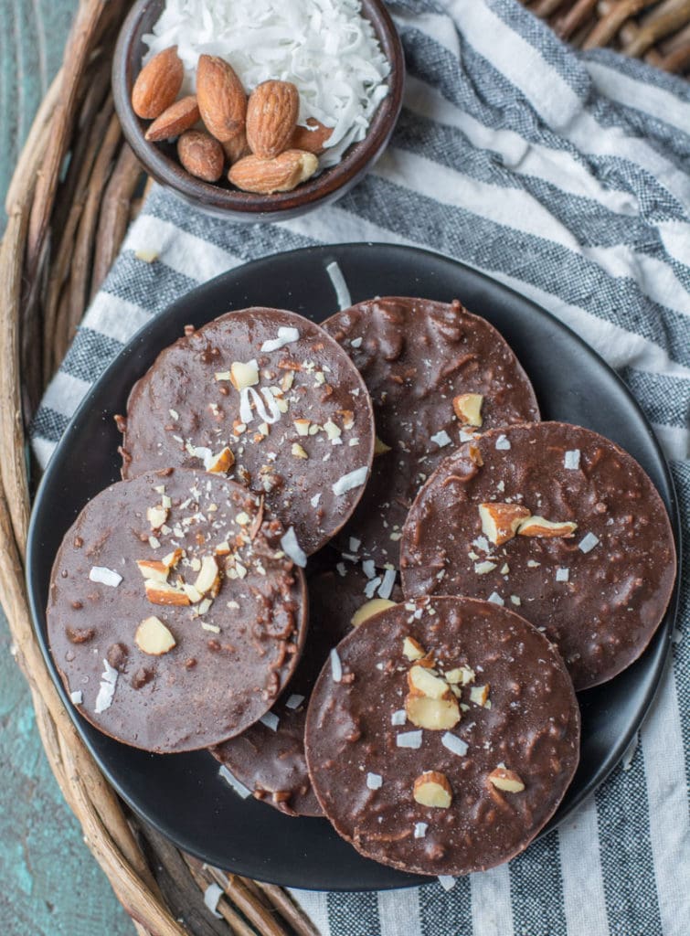 No-Bake Keto Almond Butter Cookies are the perfect low carb snack at just 1.5 net carbs per cookie! These no-bake treats are perfect for keto meal prep!