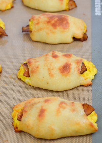 These Keto Bacon Egg and Cheese Rolls contain about 3 net carbs each! 