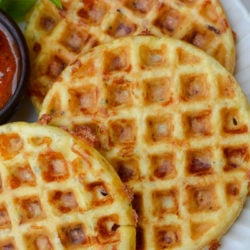 Enjoy these cheesy Pepperoni Pizza Chaffles for just 2 net carbs each! 