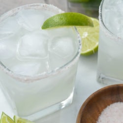 This Keto Margarita is a low-carb, low-calorie dream! Using a sugar-free simple syrup makes this keto alcoholic drink under 2 net carbs and about 100 calories each-- perfect for Taco Tuesday!