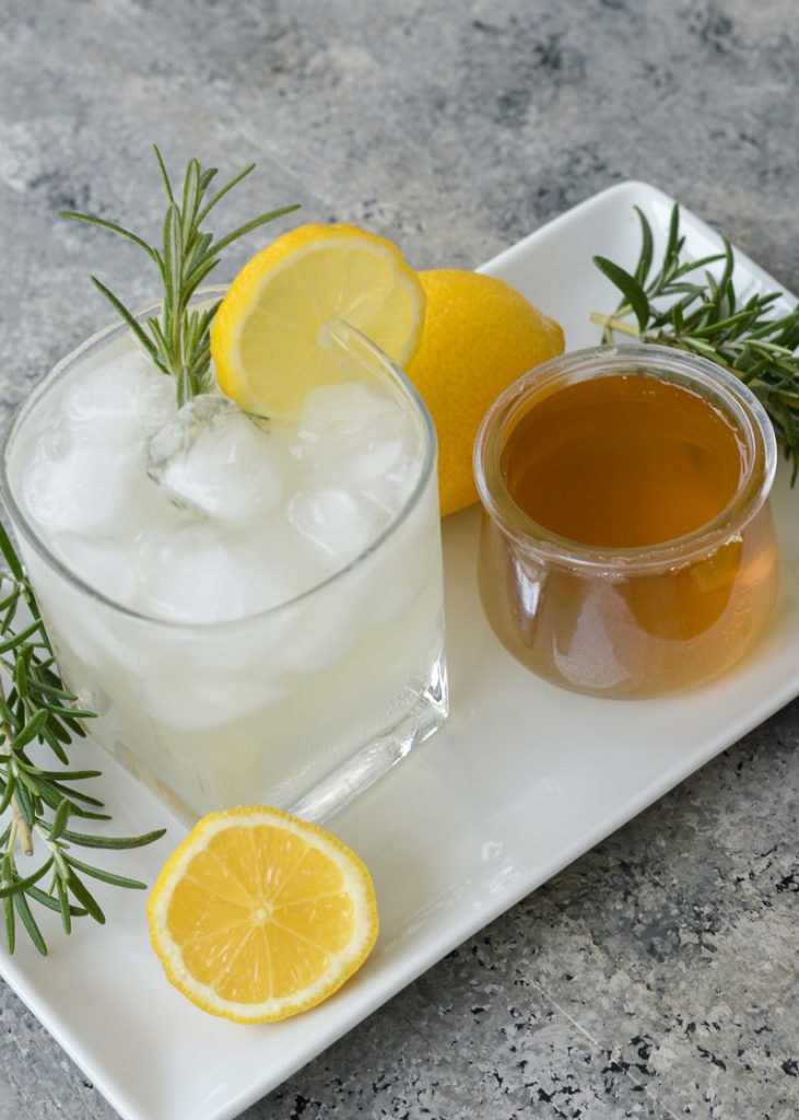 This Rosemary Gin Fizz is the best keto cocktail recipe! Only 1 net carb for this refreshing summer keto drink!
