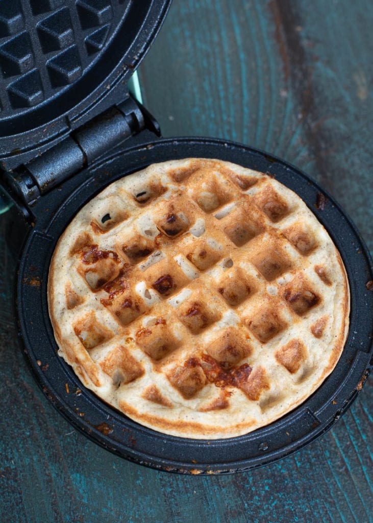 These Cinnamon Roll Chaffles are going to be your go to for a keto breakfast! At only 2 net carbs including the cream cheese icing, you'll love these for low carb meal prep!