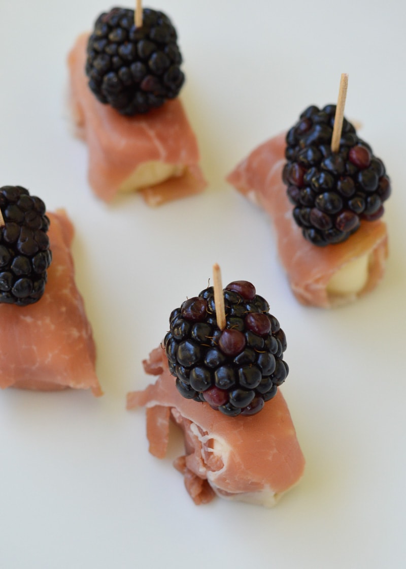 These Keto Prosciutto Skewers are the easiest no-cook appetizers. Enjoy both savory and sweet options at your next party or in your lunchbox!